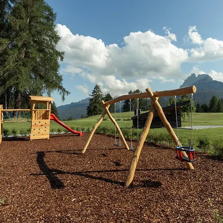 Szálloda Tofana Cortina Cortina dʼAmpezzo