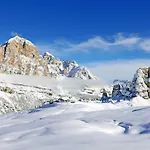 Tofana Cortina 5* Cortina dʼAmpezzo