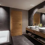 Tofana Cortina Hotel