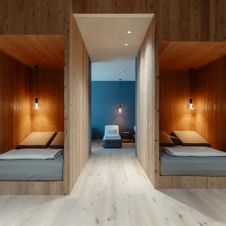 Tofana Cortina Hotel 5*