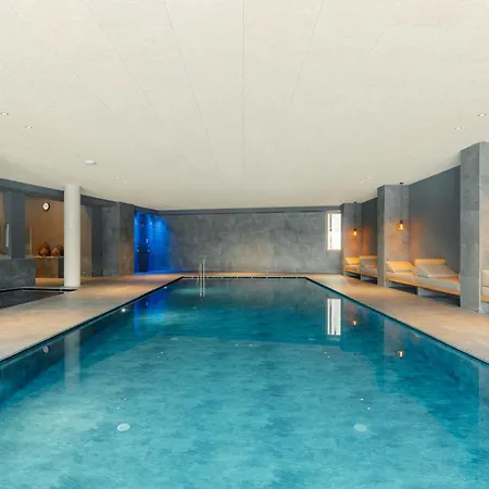 Tofana Cortina Hotel