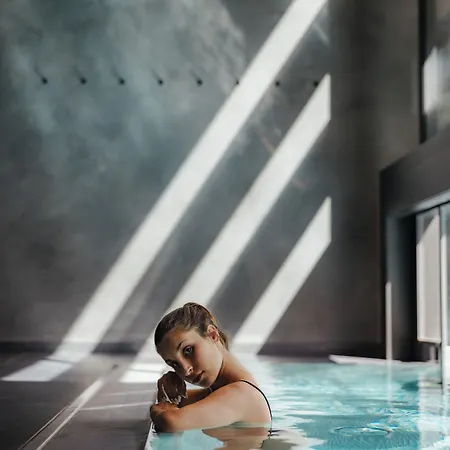 Szálloda Tofana Cortina 5*