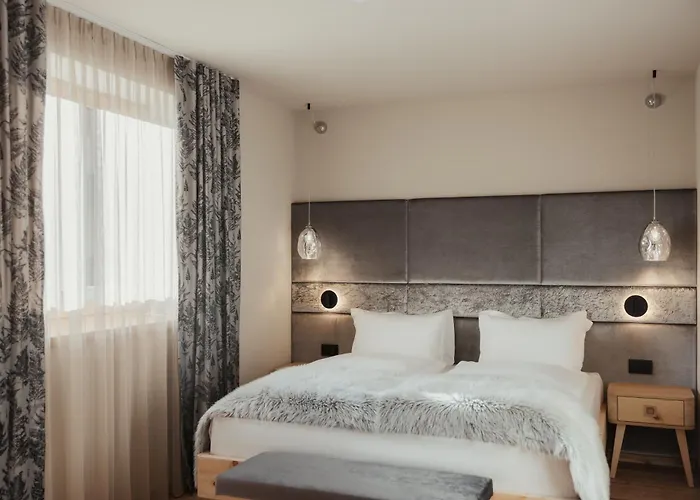 Tofana Cortina Hotel 5*