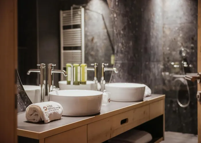 Tofana Cortina Cortina dʼAmpezzo