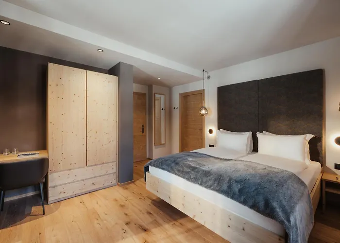 Tofana Cortina Cortina dʼAmpezzo